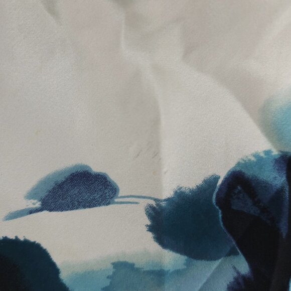 ST JOHN Boutiques Silk Stretch Blouse Drape Dolman Cold Shoulder SMALL - READ!! - Picture 10 of 16